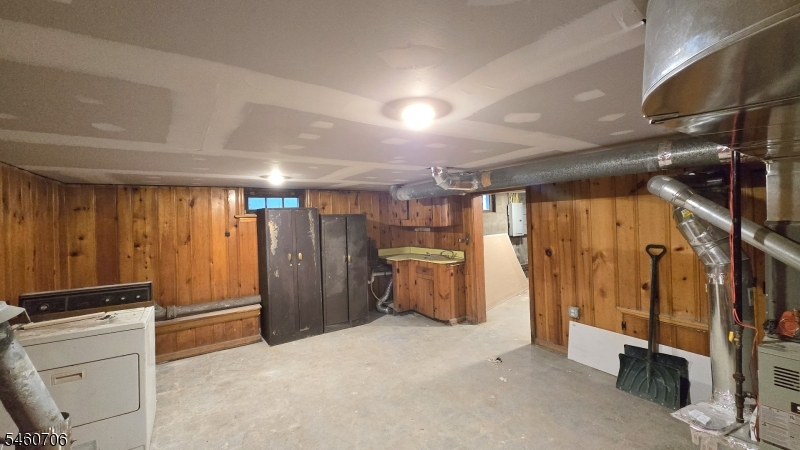 76 Baldwin Place Belleville NJ 07109