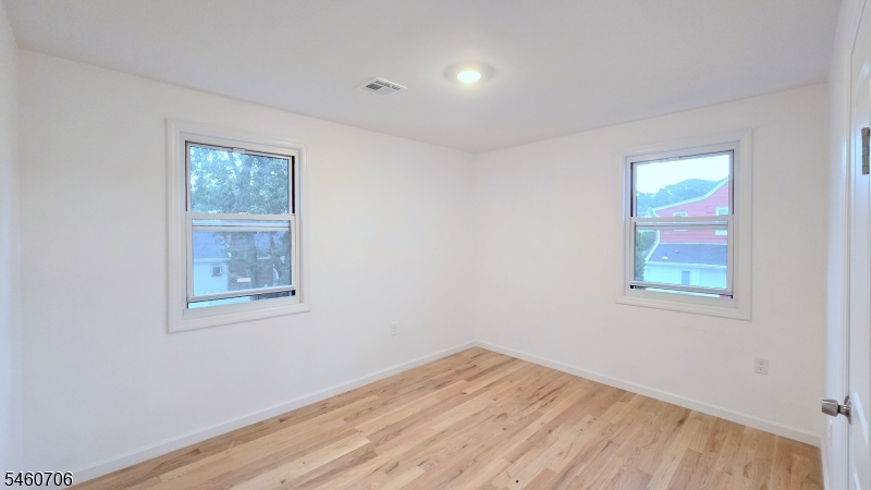 76 Baldwin Place Belleville NJ 07109