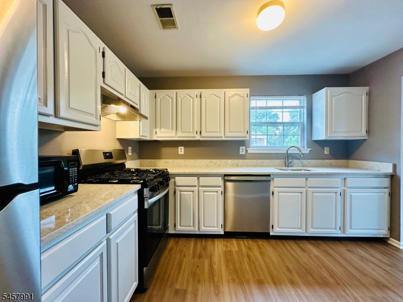 197 Vista Drive Hanover NJ 07927