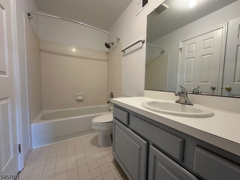 197 Vista Drive Hanover NJ 07927