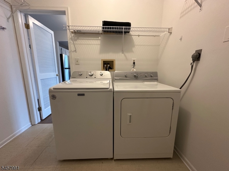 197 Vista Drive Hanover NJ 07927
