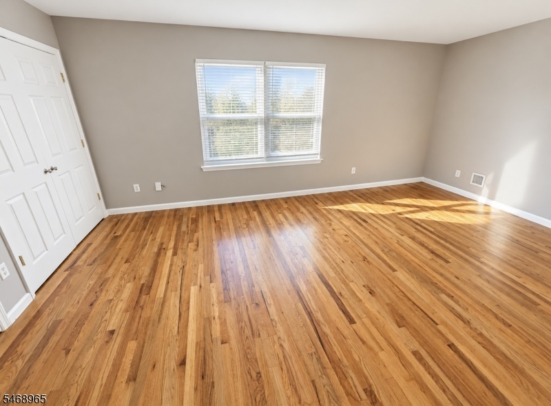 80 Cutler Street Newark NJ 07104