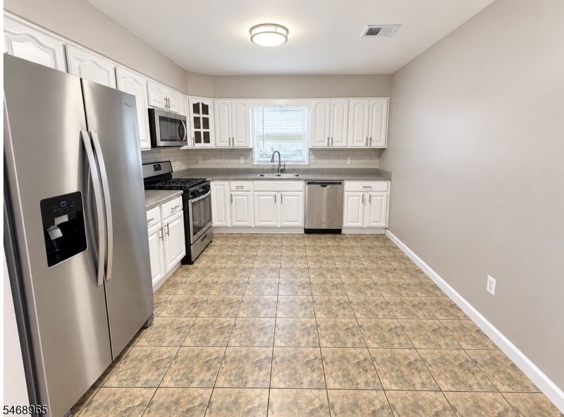 80 Cutler Street Newark NJ 07104