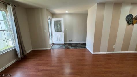 371 Hawkshead Way Franklin NJ 08873