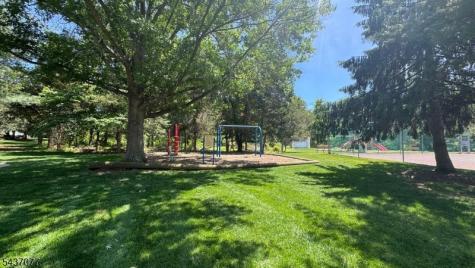 371 Hawkshead Way Franklin NJ 08873