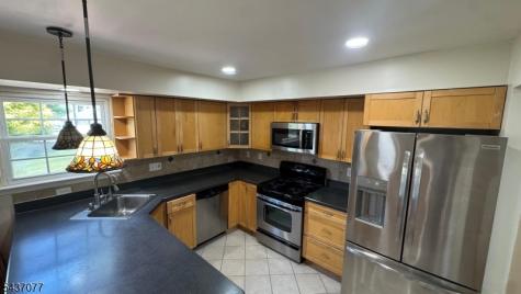 371 Hawkshead Way Franklin NJ 08873