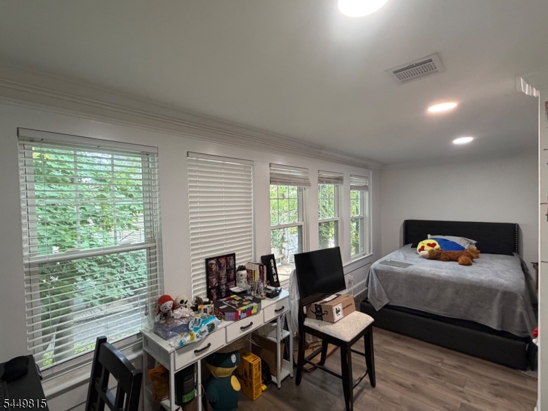 47 Lawrence Avenue West Orange NJ 07052