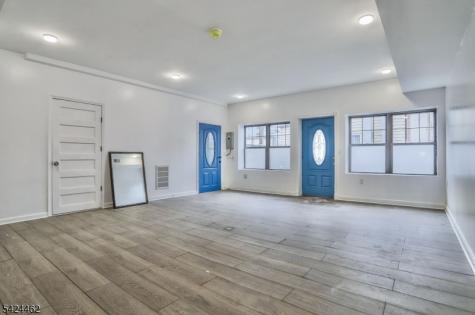 9017 Riverside Place North Bergen NJ 07047