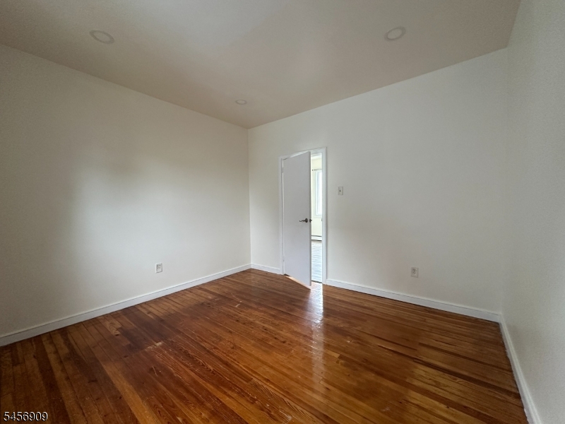 322 Ohio Street Union NJ 07083