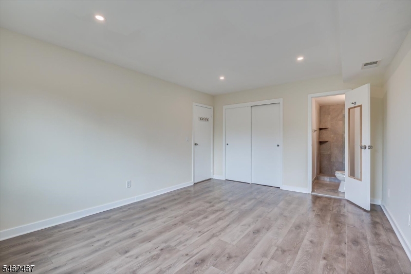 60 College Drive Edison NJ 08817