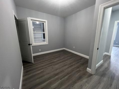 163 N 9th Street Newark NJ 07107