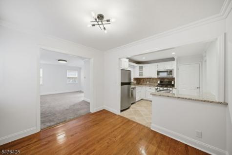 10 Lloyd Avenue Florham Park NJ 07932
