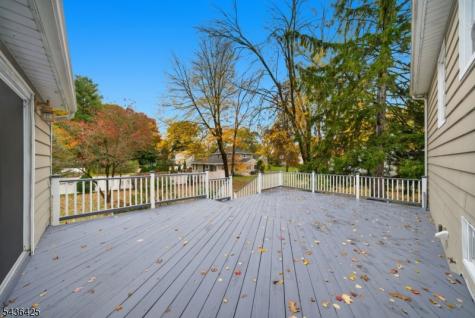 10 Lloyd Avenue Florham Park NJ 07932