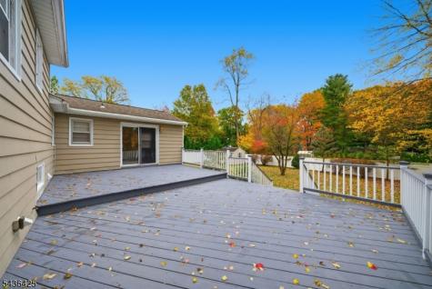 10 Lloyd Avenue Florham Park NJ 07932