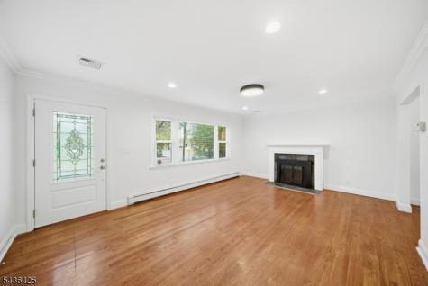 10 Lloyd Avenue Florham Park NJ 07932