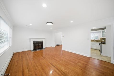 10 Lloyd Avenue Florham Park NJ 07932