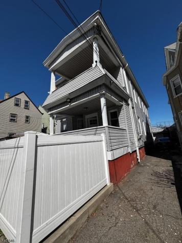 203 Lawrence Place Paterson NJ 07501