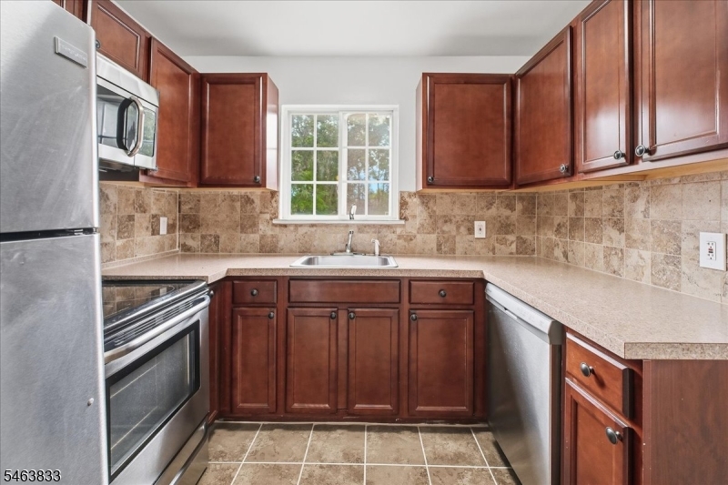 3 Swartswood Road Newton NJ 07860
