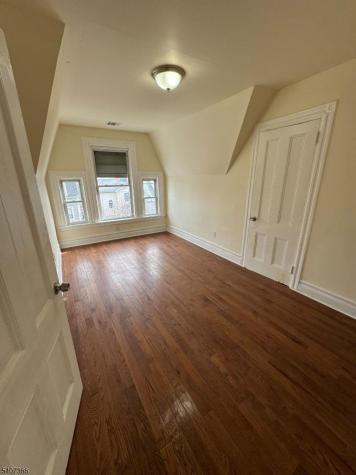 133 Seymour Avenue Newark NJ 07108