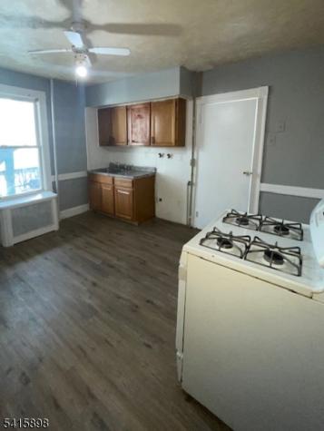 49 Cambridge Street East Orange NJ 07018