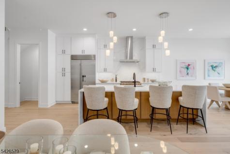 15 Feldman Court Paramus NJ 07652