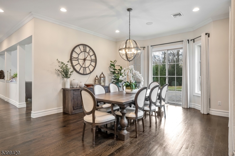 7 W Serafin Way Montville NJ 07082