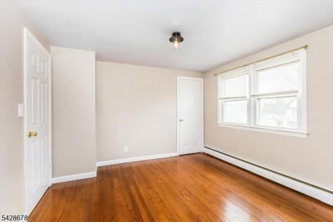 76 Personette Avenue Verona NJ 07044