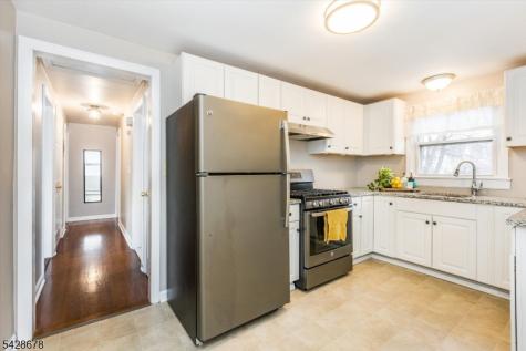 76 Personette Avenue Verona NJ 07044