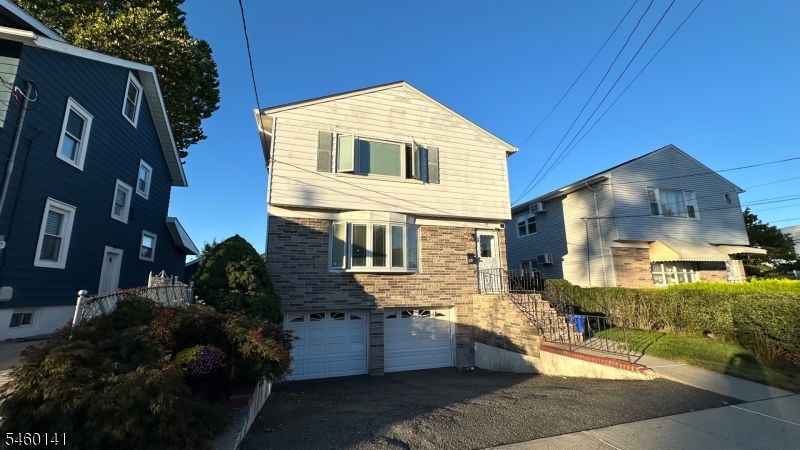 43 Oakwood Avenue Bloomfield NJ 07003