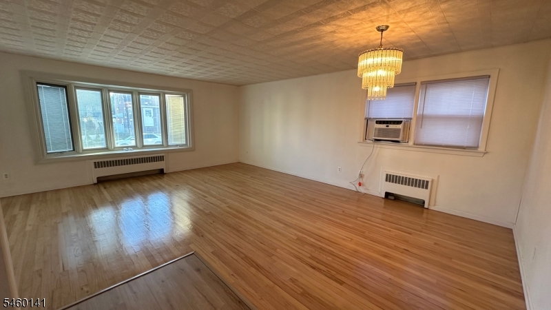 43 Oakwood Avenue Bloomfield NJ 07003