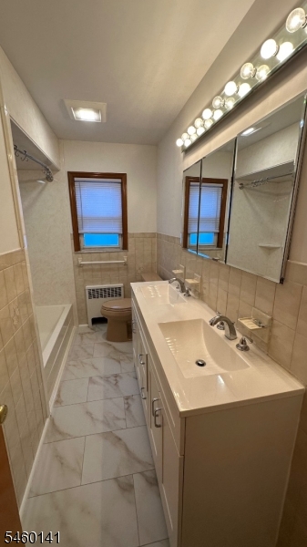 43 Oakwood Avenue Bloomfield NJ 07003