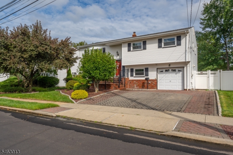 62 Pinho Avenue Carteret NJ 07008