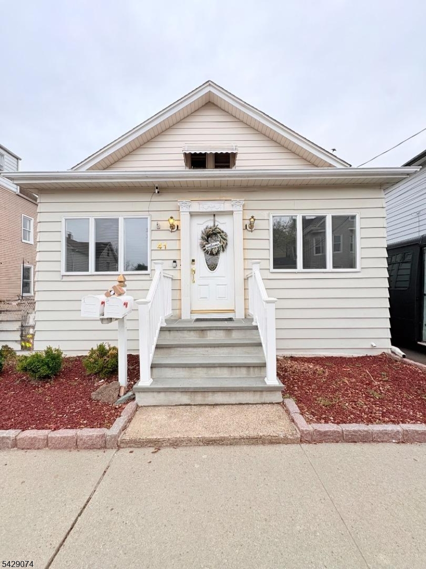 41 Franklin Place Totowa NJ 07512