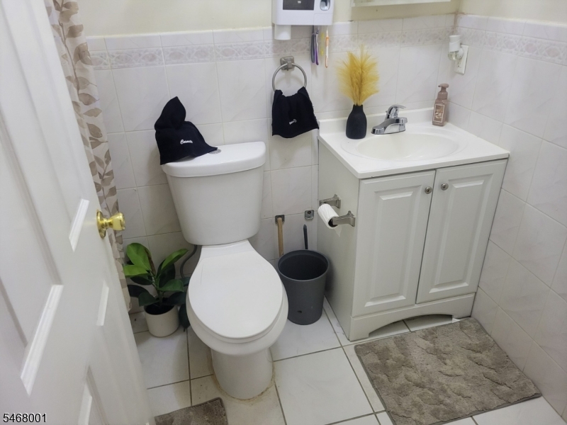 246 Bond Street Elizabeth NJ 07206