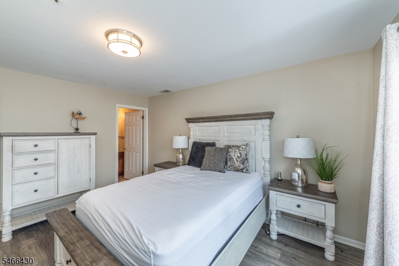 102 Village Drive Morris NJ 07960