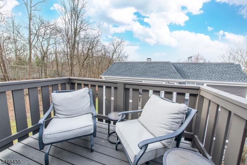 102 Village Drive Morris NJ 07960