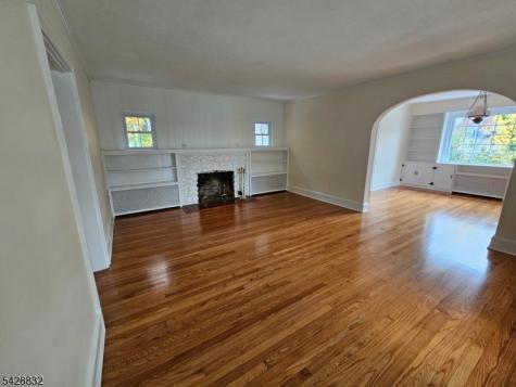 48 Bay Street Long Hill NJ 07980