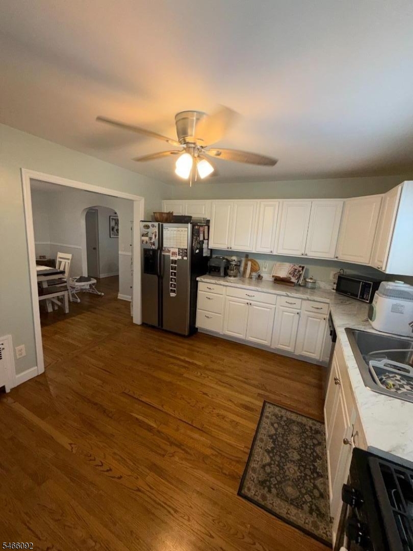424 Greylock Parkway Belleville NJ 07109
