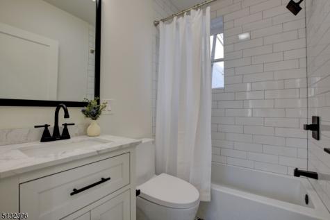 135 Forest Street Montclair NJ 07042