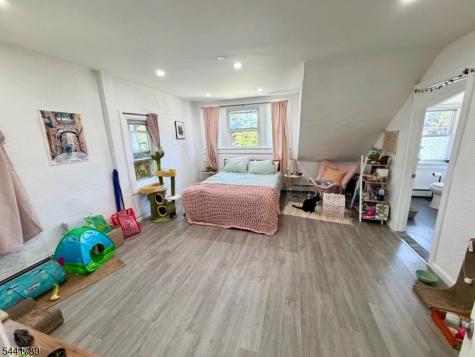 390 Orange Road Montclair NJ 07042