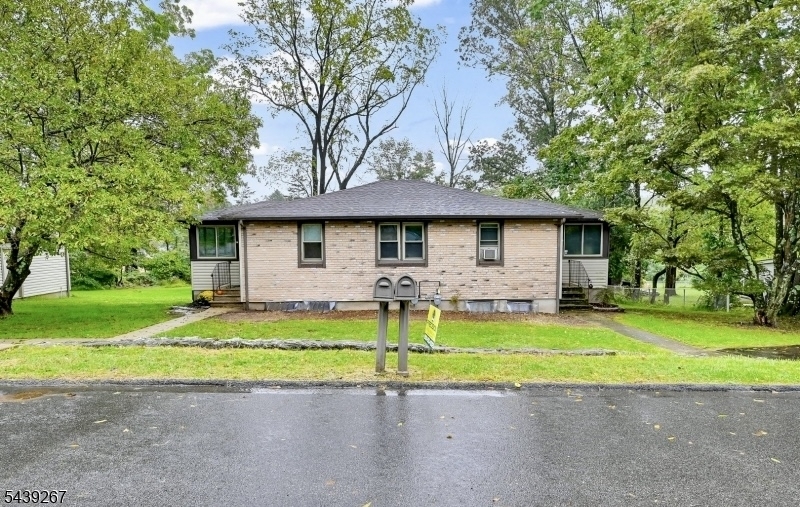 14 Sharon Court Randolph NJ 07869