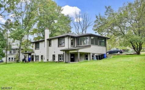 14 Sharon Court Randolph NJ 07869