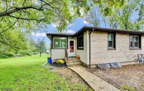 14 Sharon Court Randolph NJ 07869