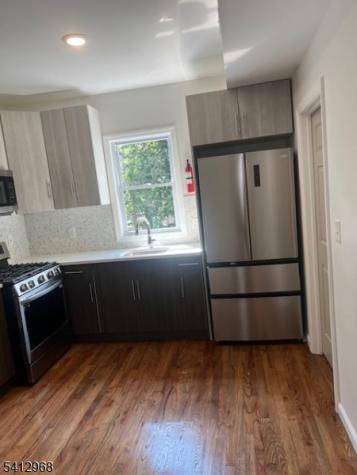 54 Beverly Street Newark NJ 07108