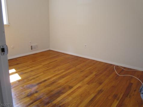165 S Maryland Avenue Jefferson NJ 07849