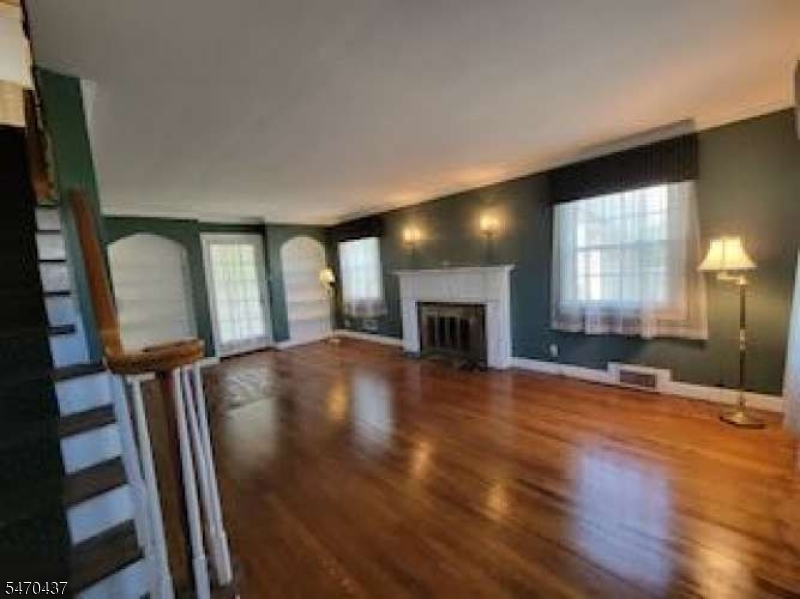 162 Short Hills Avenue Springfield NJ 07081