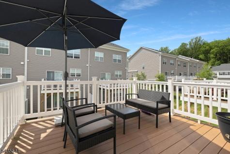 6 Martin Place Morris Plains NJ 07950