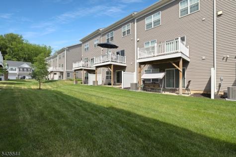 6 Martin Place Morris Plains NJ 07950
