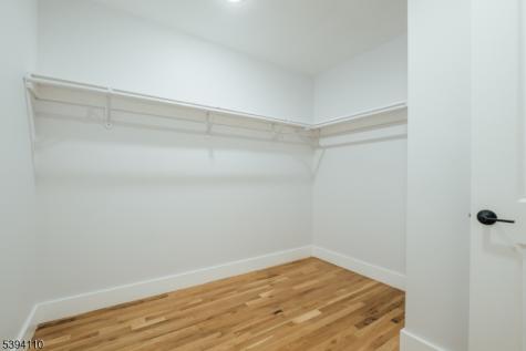 90 Hollywood Avenue East Orange NJ 07018