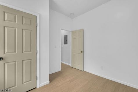 123 Dodd Street East Orange NJ 07017
